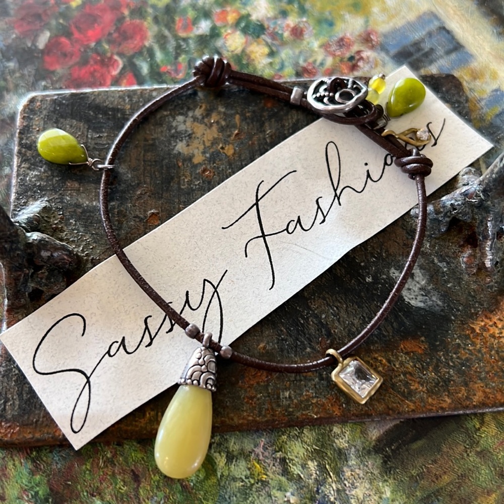 New Silpada Leather Bracelet with button clasp